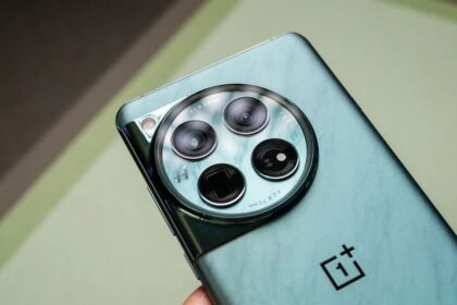 OnePlus 15