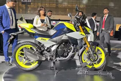CB125 Hornet