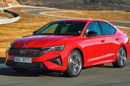 SKODA Octavia RS 2025